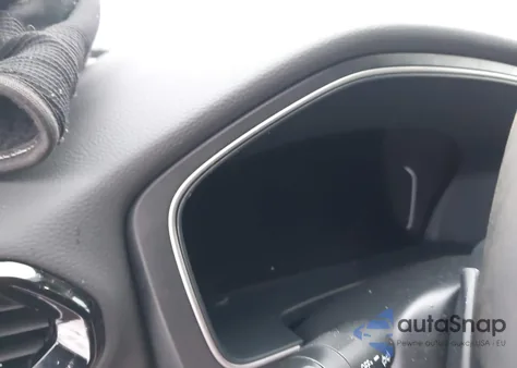 2024 Honda Pilot Touring z USA, uszkodzony, nr VIN 5FNYG1H74RB021390